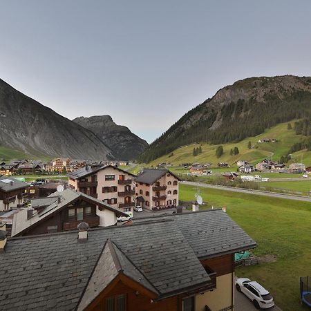 Hotel Bernina Livigno Exterior photo